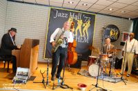 23-louis-armstrong-celebration-band